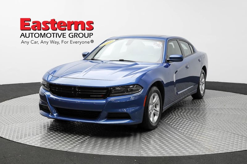 Used 2022 Dodge Charger SXT with VIN 2C3CDXBG8NH208235 for sale in Sterling, VA