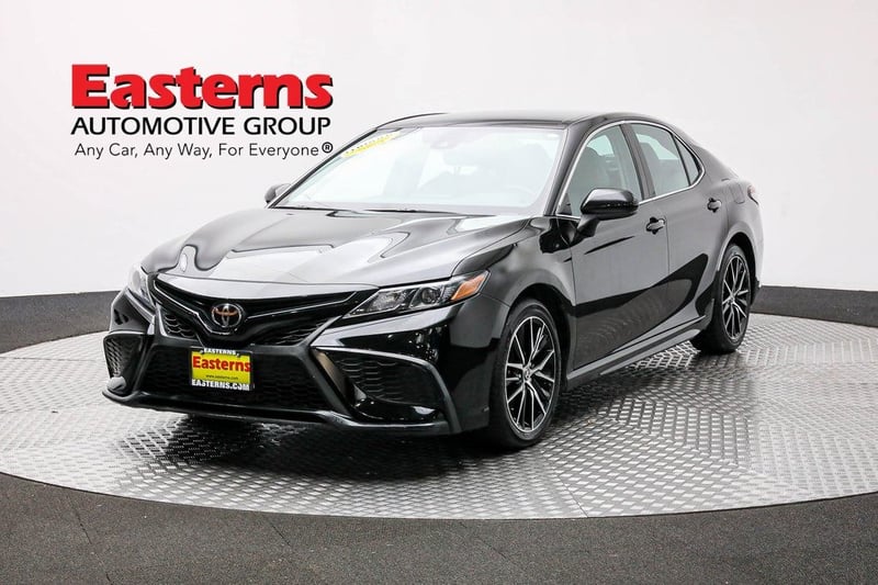 Used 2021 Toyota Camry SE with VIN 4T1G11AK1MU417798 for sale in Sterling, VA