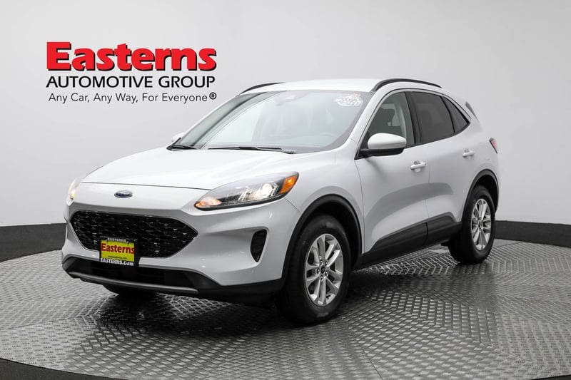 Used 2021 Ford Escape SE with VIN 1FMCU9BZXMUA52277 for sale in Sterling, VA