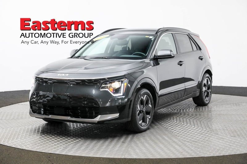 Used 2024 Kia Niro Wind with VIN KNDCR3L16R5086469 for sale in Sterling, VA