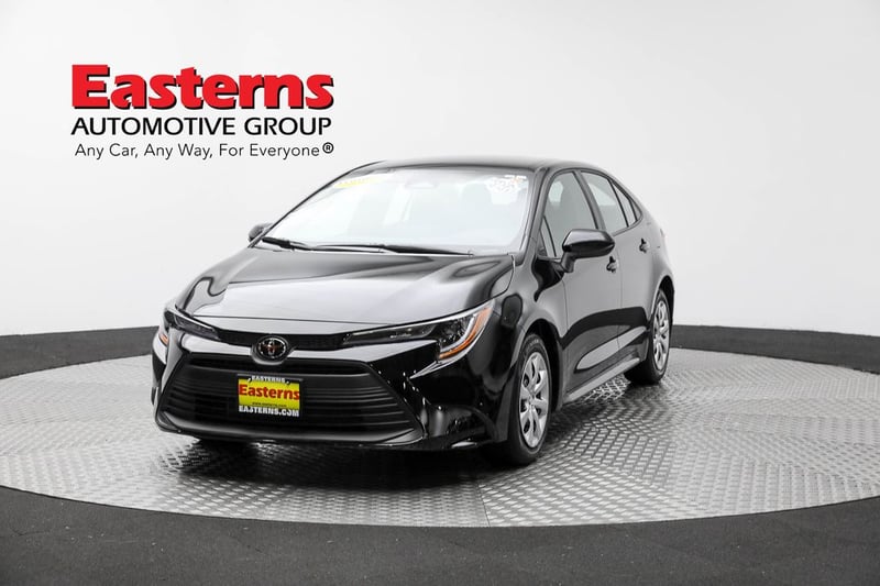 Used 2025 Toyota Corolla LE with VIN 5YFB4MDE1SP234683 for sale in Sterling, VA