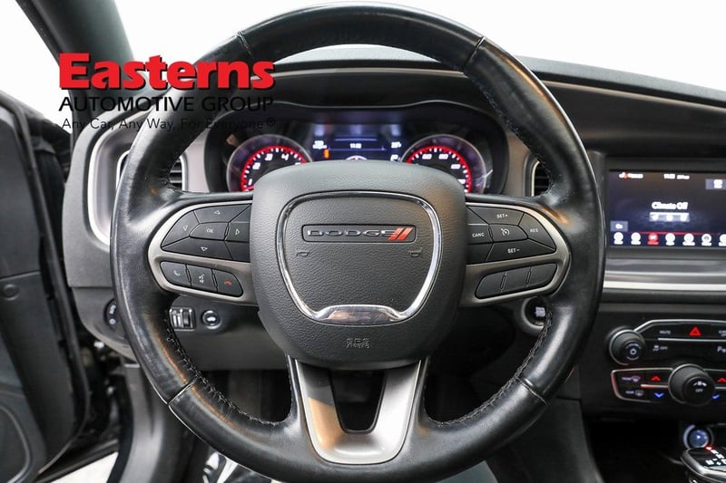 Charger SXT