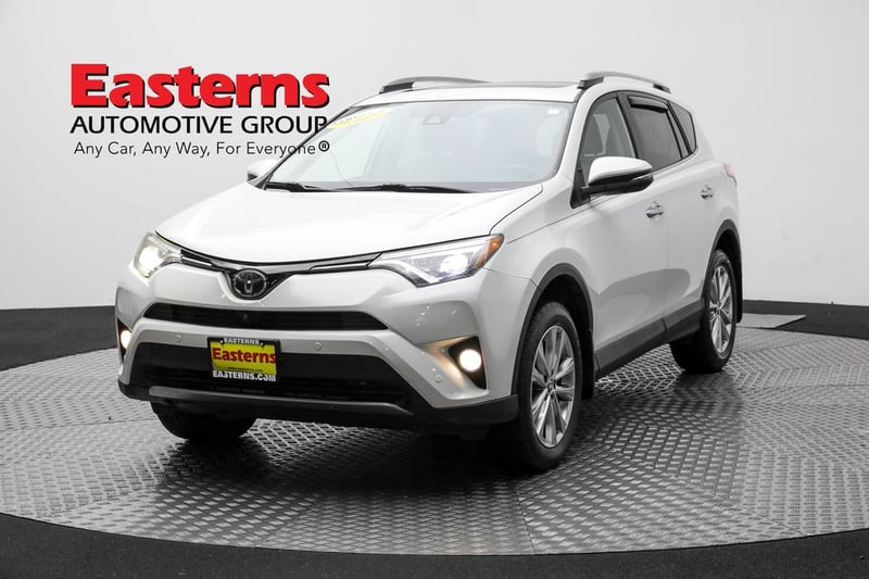 Used 2018 Toyota RAV4 Limited with VIN 2T3DFREVXJW853169 for sale in Sterling, VA