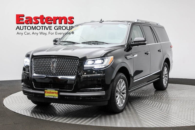 Used 2022 Lincoln Navigator Standard L with VIN 5LMJJ3NT4NEL05218 for sale in Sterling, VA