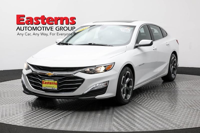 Used 2022 Chevrolet Malibu 1LT with VIN 1G1ZD5ST7NF167257 for sale in Sterling, VA