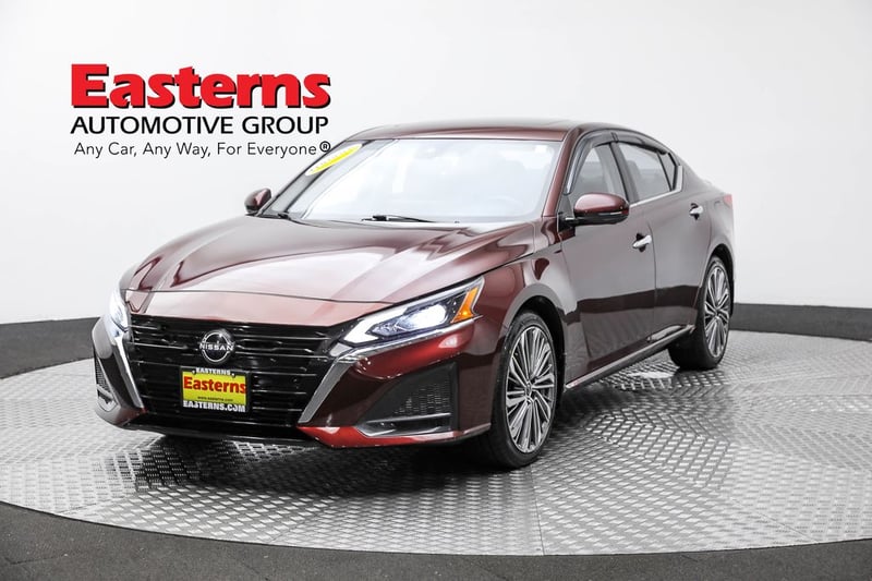 Used 2023 Nissan Altima SL with VIN 1N4BL4EW7PN420796 for sale in Sterling, VA