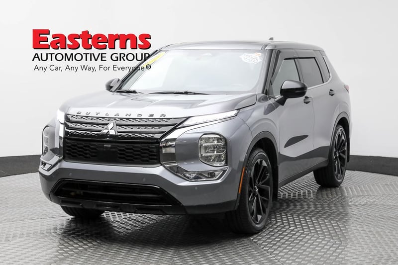 Used 2022 Mitsubishi Outlander Black Edition with VIN JA4J3UA81NZ069400 for sale in Sterling, VA