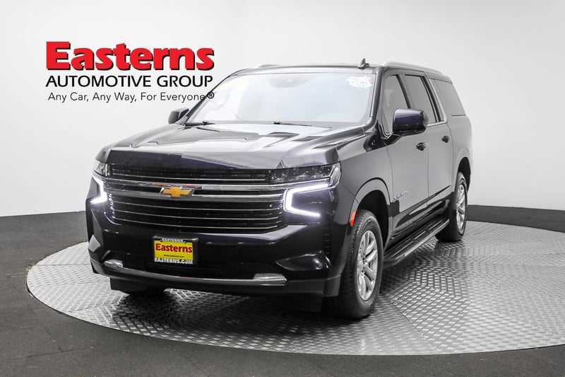 Used 2023 Chevrolet Suburban LT with VIN 1GNSKCKD9PR370588 for sale in Sterling, VA