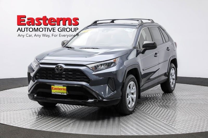 Used 2020 Toyota RAV4 LE with VIN JTMF1RFV7LD056870 for sale in Sterling, VA