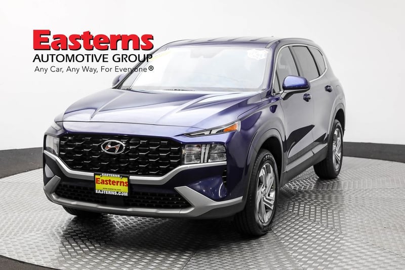 Used 2022 Hyundai Santa Fe SE with VIN 5NMS1DAJ0NH428615 for sale in Sterling, VA