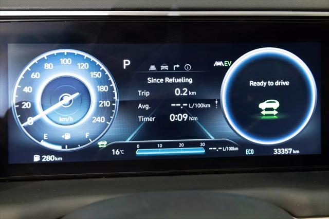 Tucson Hybrid Luxury