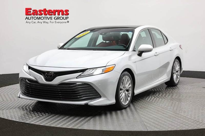 Used 2018 Toyota Camry XLE with VIN 4T1B11HK8JU116067 for sale in Sterling, VA