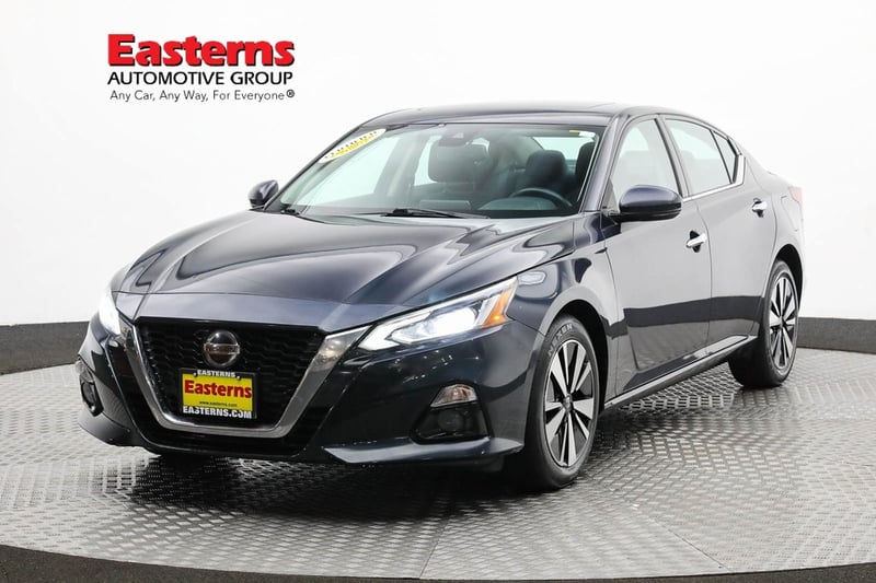 Used 2020 Nissan Altima SV with VIN 1N4BL4DW8LN304129 for sale in Sterling, VA