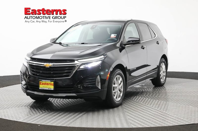 Used 2022 Chevrolet Equinox LT with VIN 3GNAXKEV5NL114898 for sale in Sterling, VA