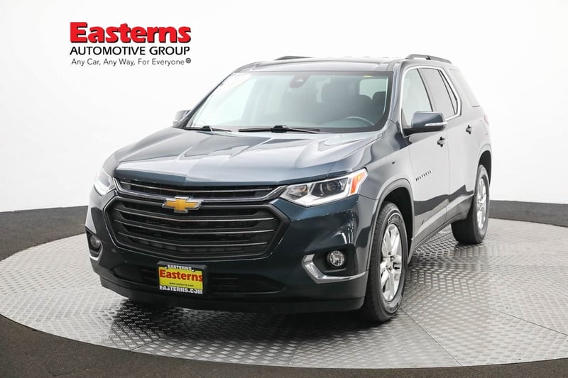 Used 2021 Chevrolet Traverse 1LT with VIN 1GNEVGKW3MJ116821 for sale in Sterling, VA