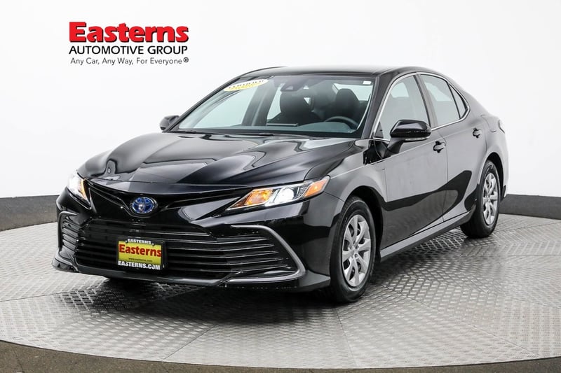 Used 2022 Toyota Camry LE with VIN 4T1C31AK4NU577801 for sale in Sterling, VA