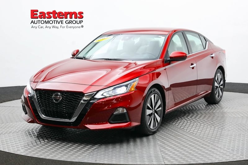 Used 2022 Nissan Altima SV with VIN 1N4BL4DV8NN334807 for sale in Sterling, VA