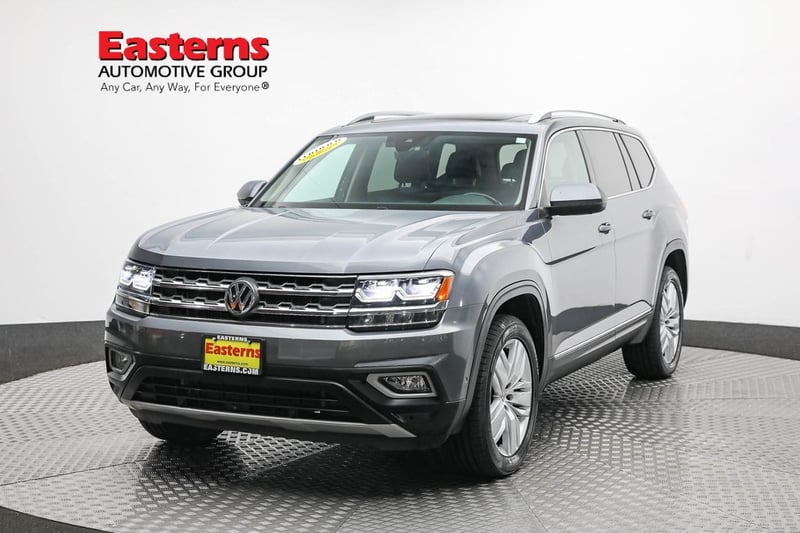 Used 2018 Volkswagen Atlas SEL Premium with VIN 1V2NR2CA1JC576674 for sale in Sterling, VA