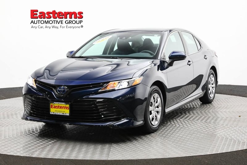 Used 2020 Toyota Camry LE with VIN 4T1C31AK6LU530976 for sale in Sterling, VA