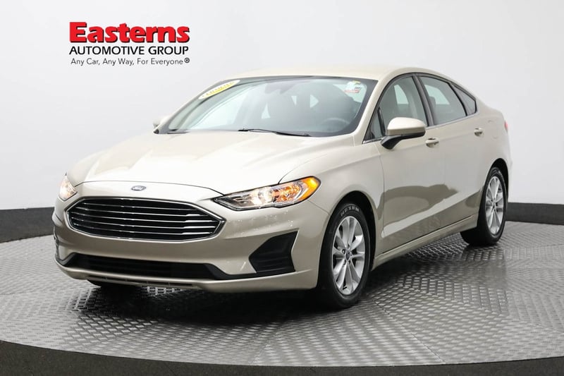 Used 2019 Ford Fusion SE with VIN 3FA6P0HD7KR158972 for sale in Sterling, VA