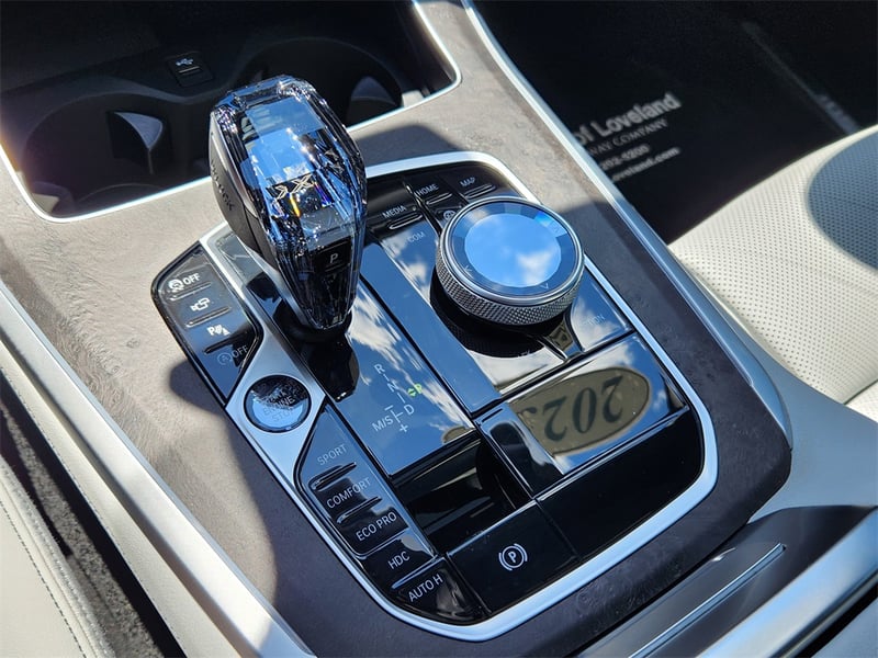 X5 M50i