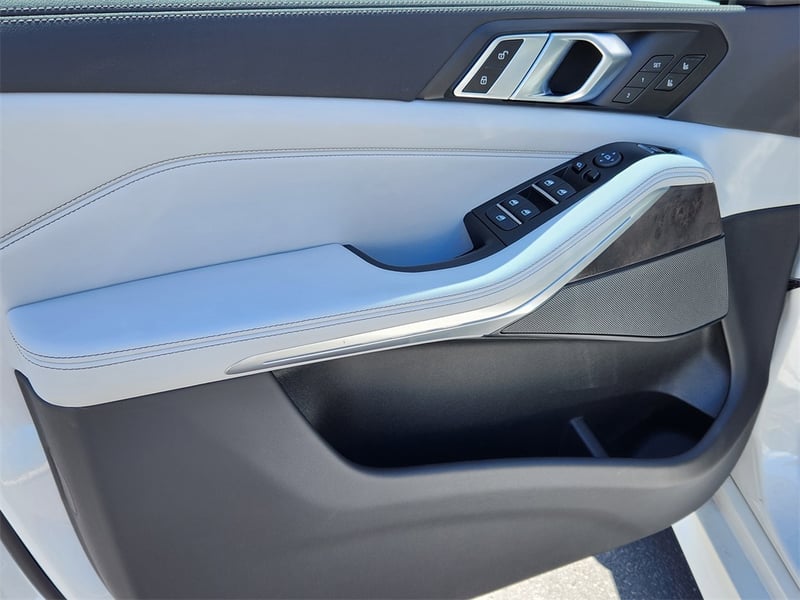 X5 M50i