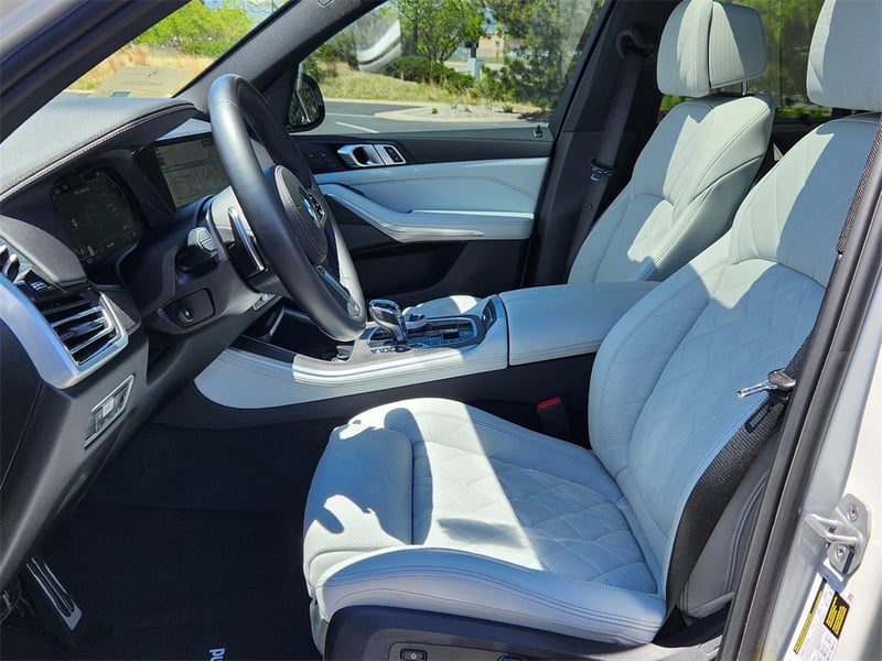 X5 M50i