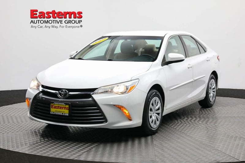 Used 2017 Toyota Camry LE with VIN 4T1BF1FK5HU375372 for sale in Sterling, VA