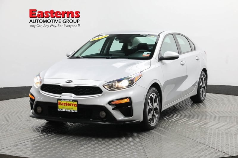 Used 2021 Kia Forte LXS with VIN 3KPF24AD7ME269364 for sale in Sterling, VA