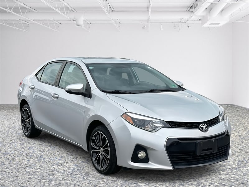 Used 2016 Toyota Corolla L with VIN 2T1BURHE5GC575373 for sale in Fairfax, VA