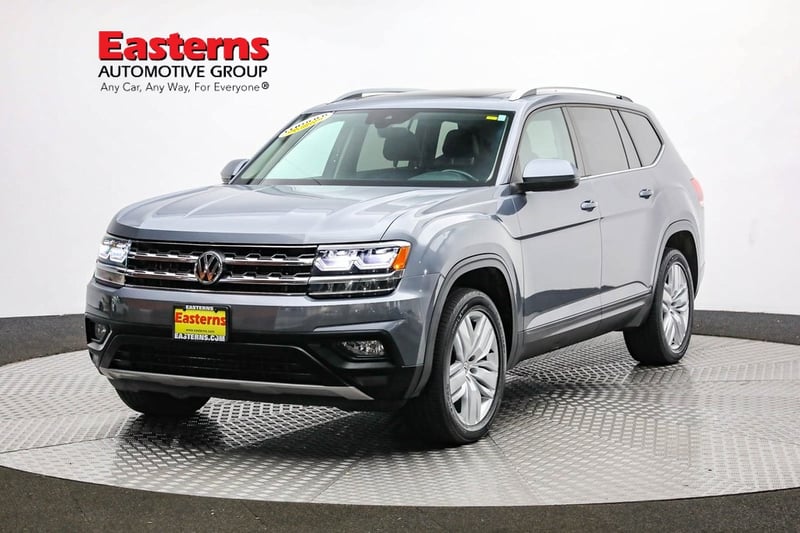 Used 2019 Volkswagen Atlas SE w/Tech with VIN 1V2UR2CA2KC596686 for sale in Sterling, VA