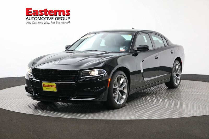 Used 2022 Dodge Charger SXT with VIN 2C3CDXBG4NH119245 for sale in Sterling, VA