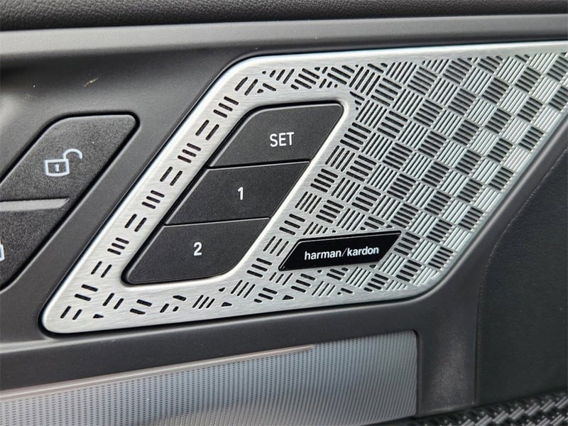 X1 xDrive28i