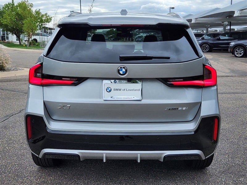 X1 xDrive28i