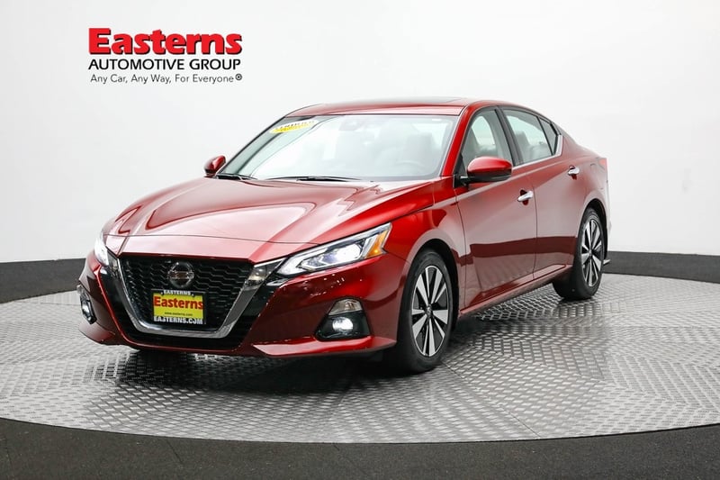 Used 2022 Nissan Altima SL with VIN 1N4BL4EV7NN408619 for sale in Sterling, VA