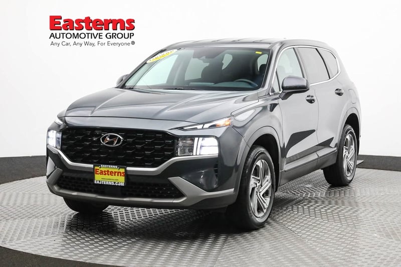 Used 2021 Hyundai Santa Fe SE with VIN 5NMS1DAJXMH352951 for sale in Sterling, VA