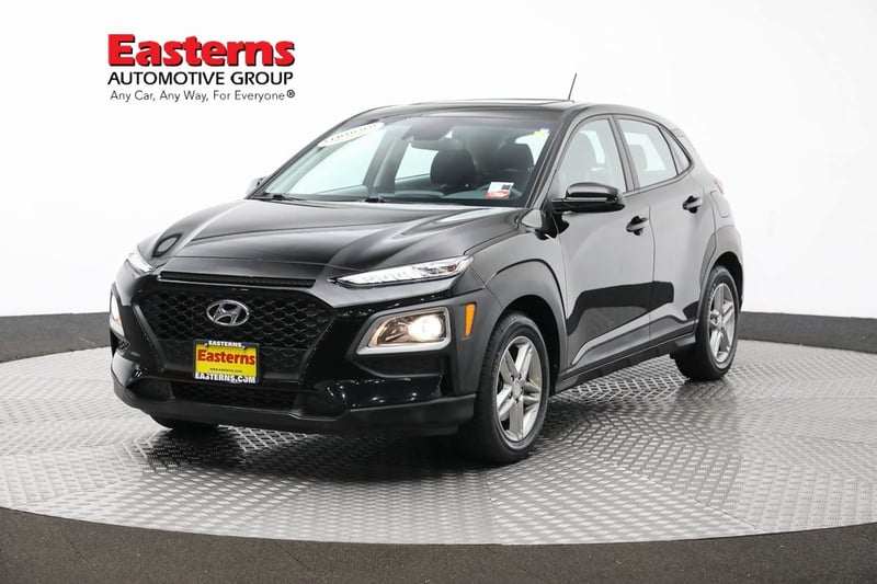 Used 2020 Hyundai Kona SE with VIN KM8K12AA8LU559085 for sale in Sterling, VA