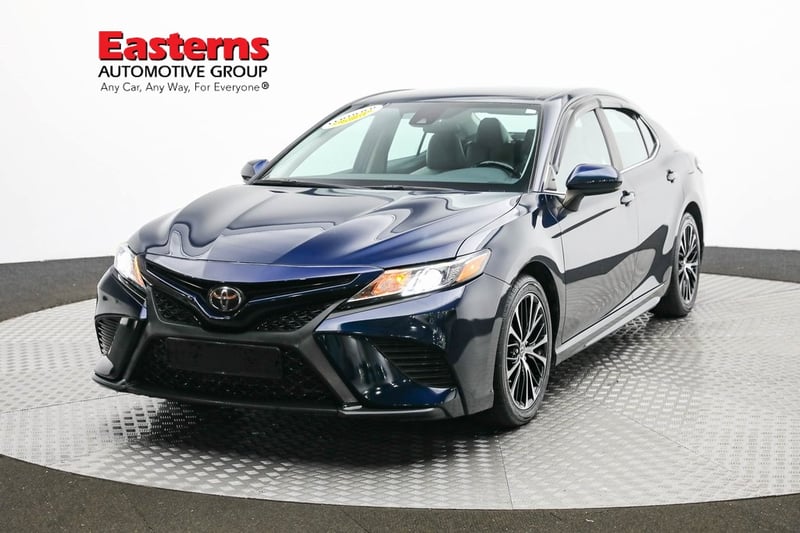 Used 2019 Toyota Camry SE with VIN 4T1B11HK8KU761691 for sale in Sterling, VA