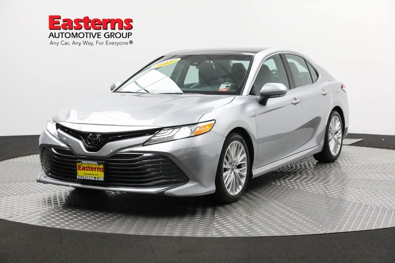 Used 2018 Toyota Camry XLE with VIN 4T1B11HK9JU062455 for sale in Sterling, VA