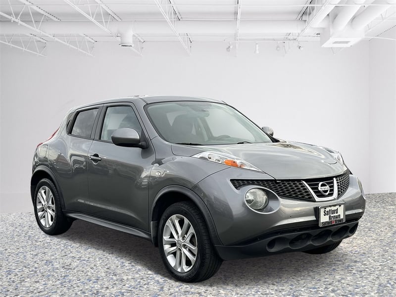 Used 2013 Nissan JUKE SV with VIN JN8AF5MV4DT220255 for sale in Fairfax, VA