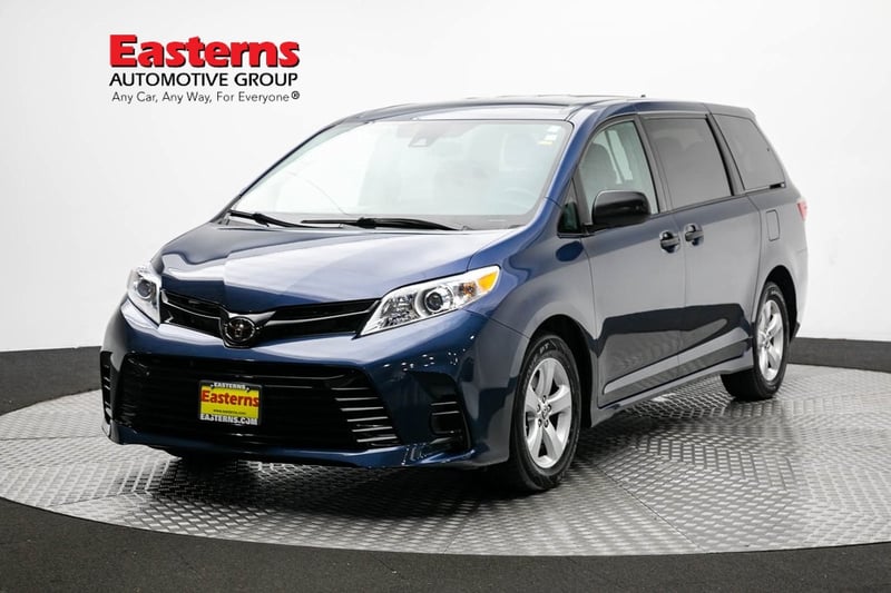 Used 2020 Toyota Sienna L with VIN 5TDZZ3DC2LS080177 for sale in Sterling, VA