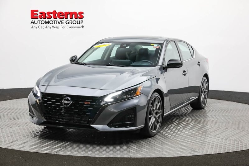 Used 2023 Nissan Altima SR with VIN 1N4AL4CV1PN366157 for sale in Sterling, VA