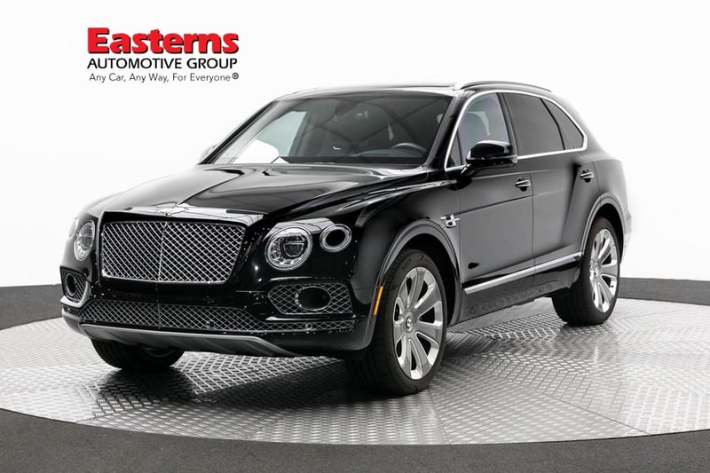 Used 2018 Bentley Bentayga Base with VIN SJAAC2ZV3JC020167 for sale in Sterling, VA